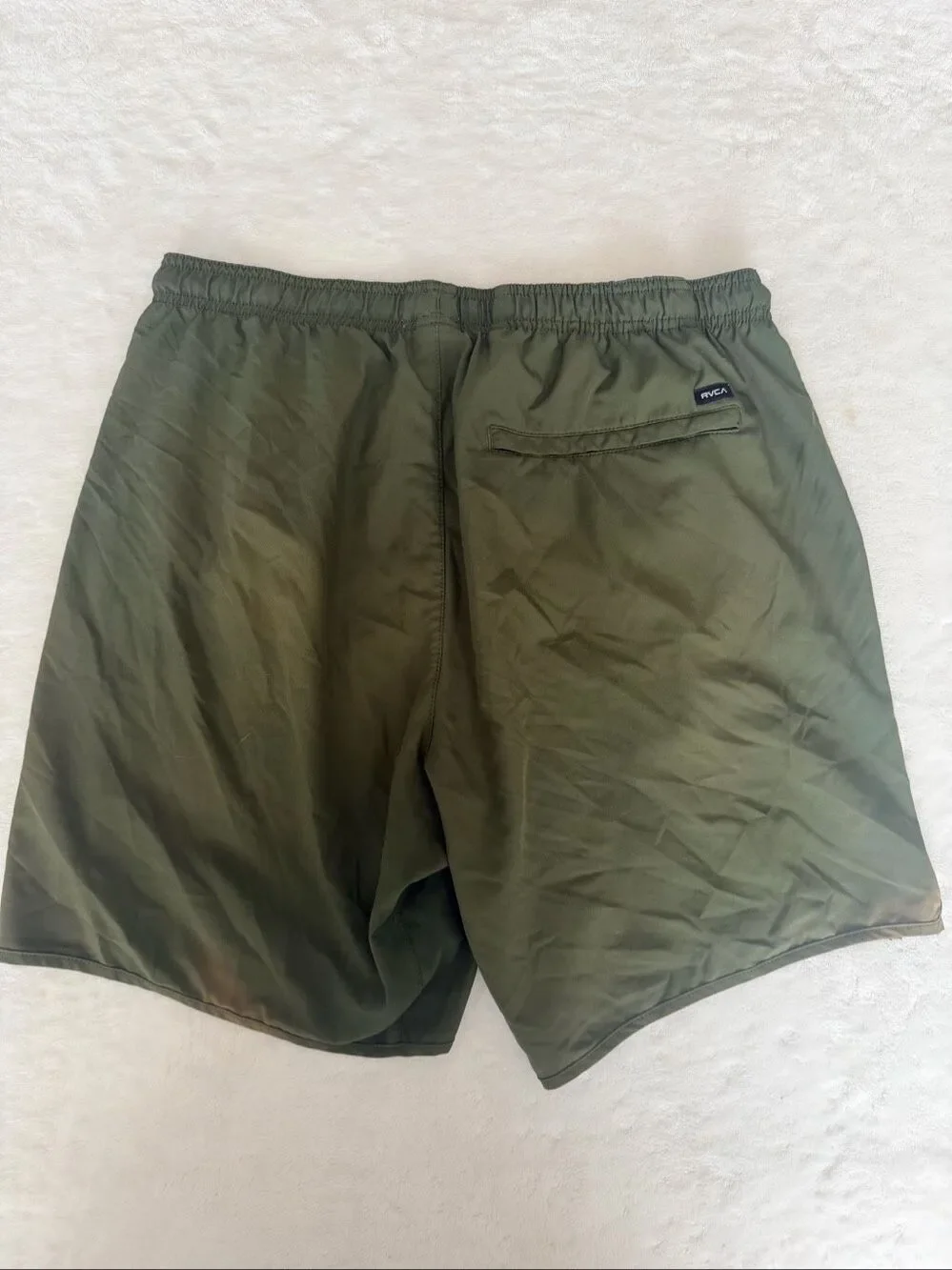 RVCA Men’s Olive Green Athletic Performance Shorts Size M Logo Drawstring